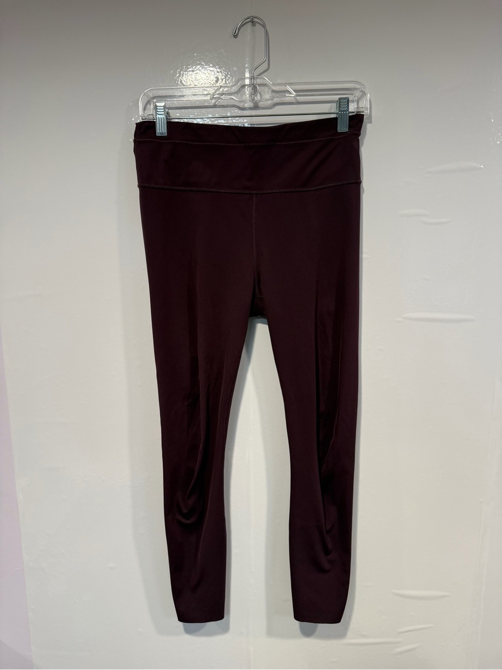 Athleta Accelerate 7/8 High Rise Athletic Leggings Plum Purple Medium